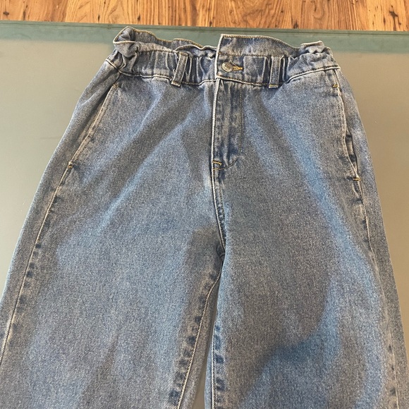 Forever 21 Jeans - Picture 10 of 10
